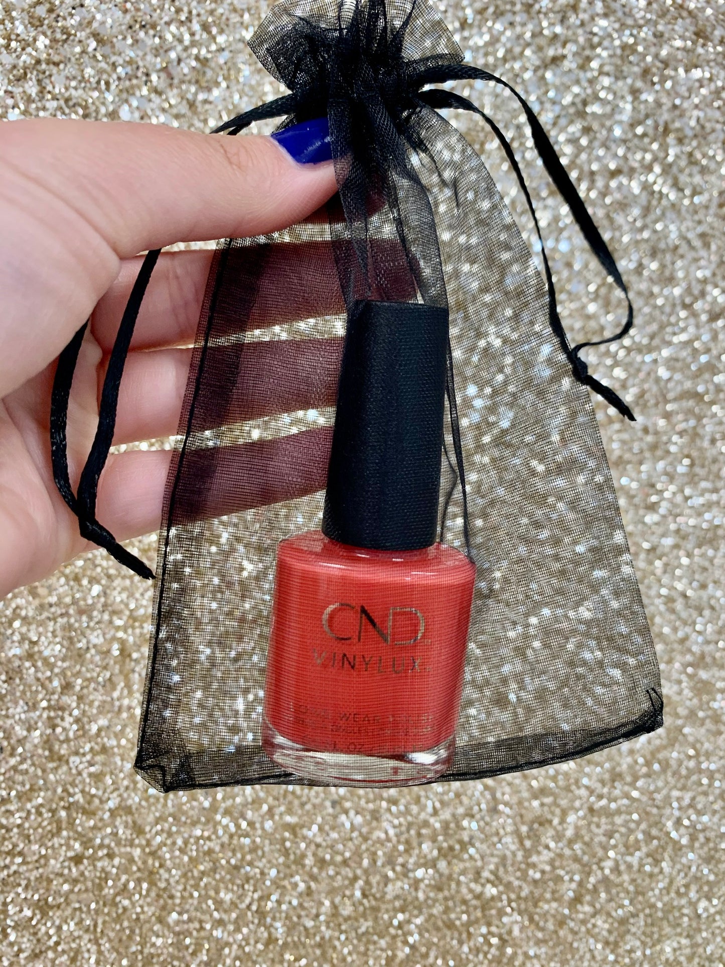 CND Vinylux Polish